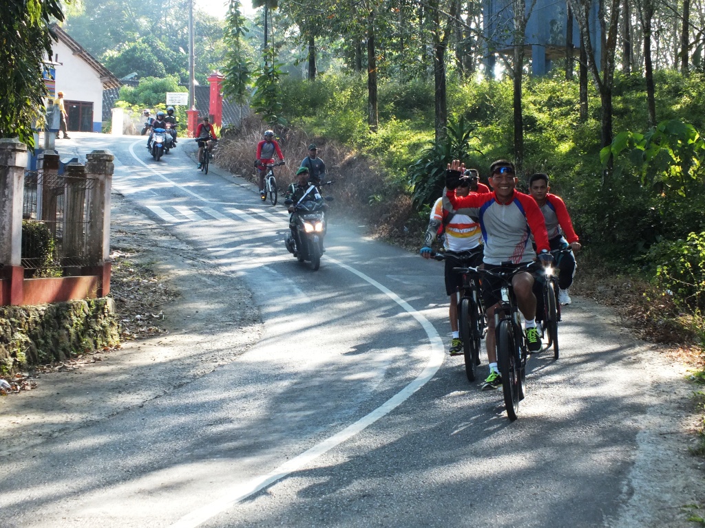 Pererat Jiwa Korsa Sesama Anggota Korem 073/Makutarama